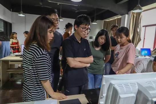 C:\Users\Administrator\Desktop\2018.6.21软件动漫学院第三届“绘梦青春”动漫设计大赛成功举办\IMG_2927.JPG
